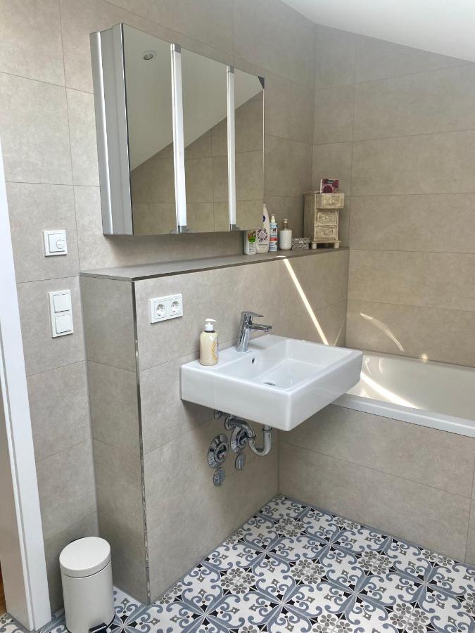 Sonniges Dg Apartment Nahe Bahnhof In Gmund Am Tegernsee Dış mekan fotoğraf